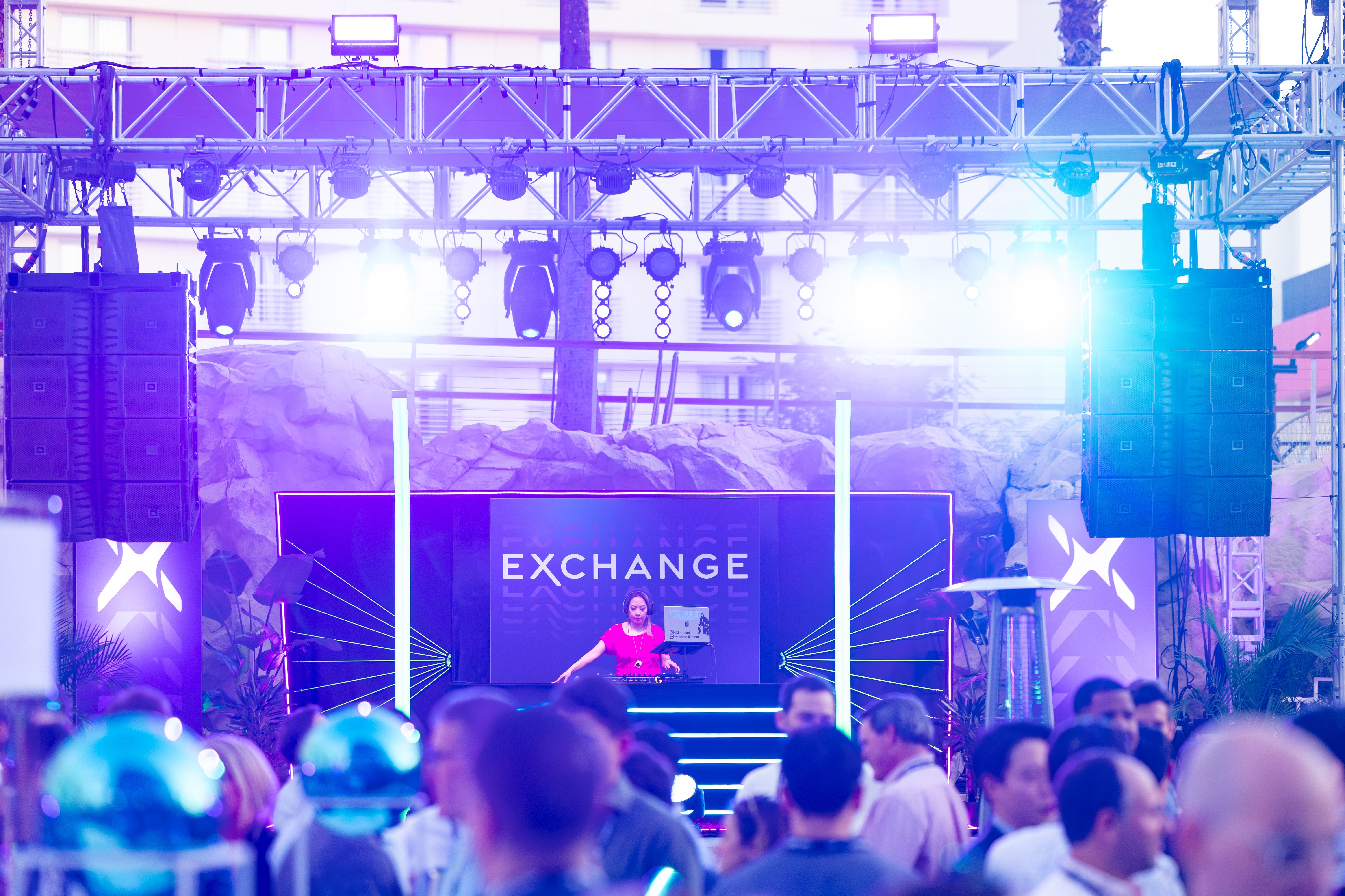 7A1226_Exchange-2025